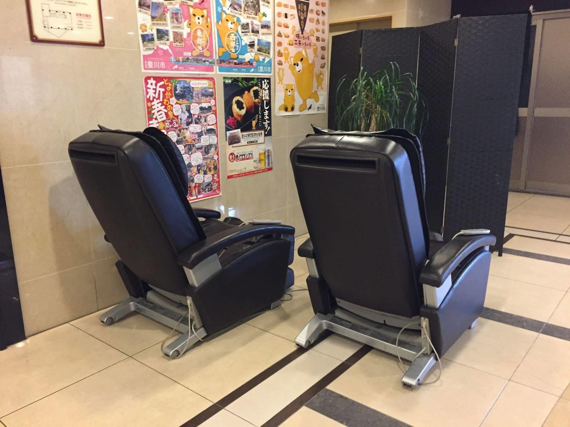 酒店 Crown Hills 2*